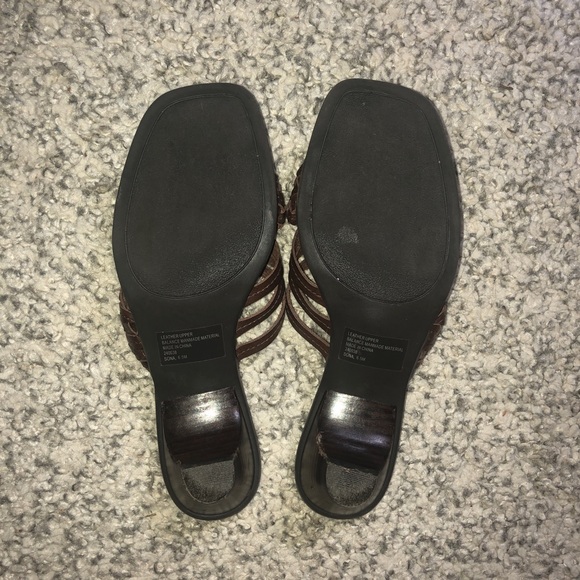 Brown Etienne Aigner Ester Sandals 6.5 - Picture 5 of 10